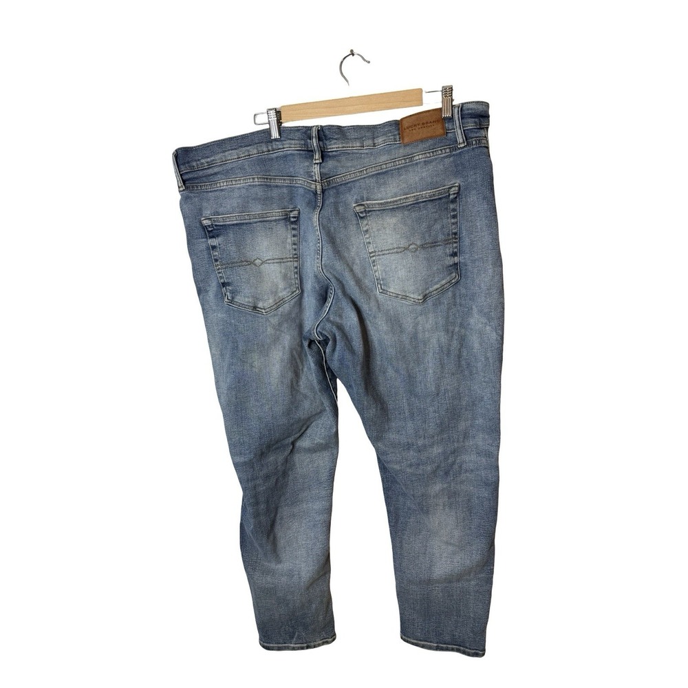 Lucky Brand 411 Athletic Taper Advanced Stretch 42x29 Dark Wash Denim Blue Jeans